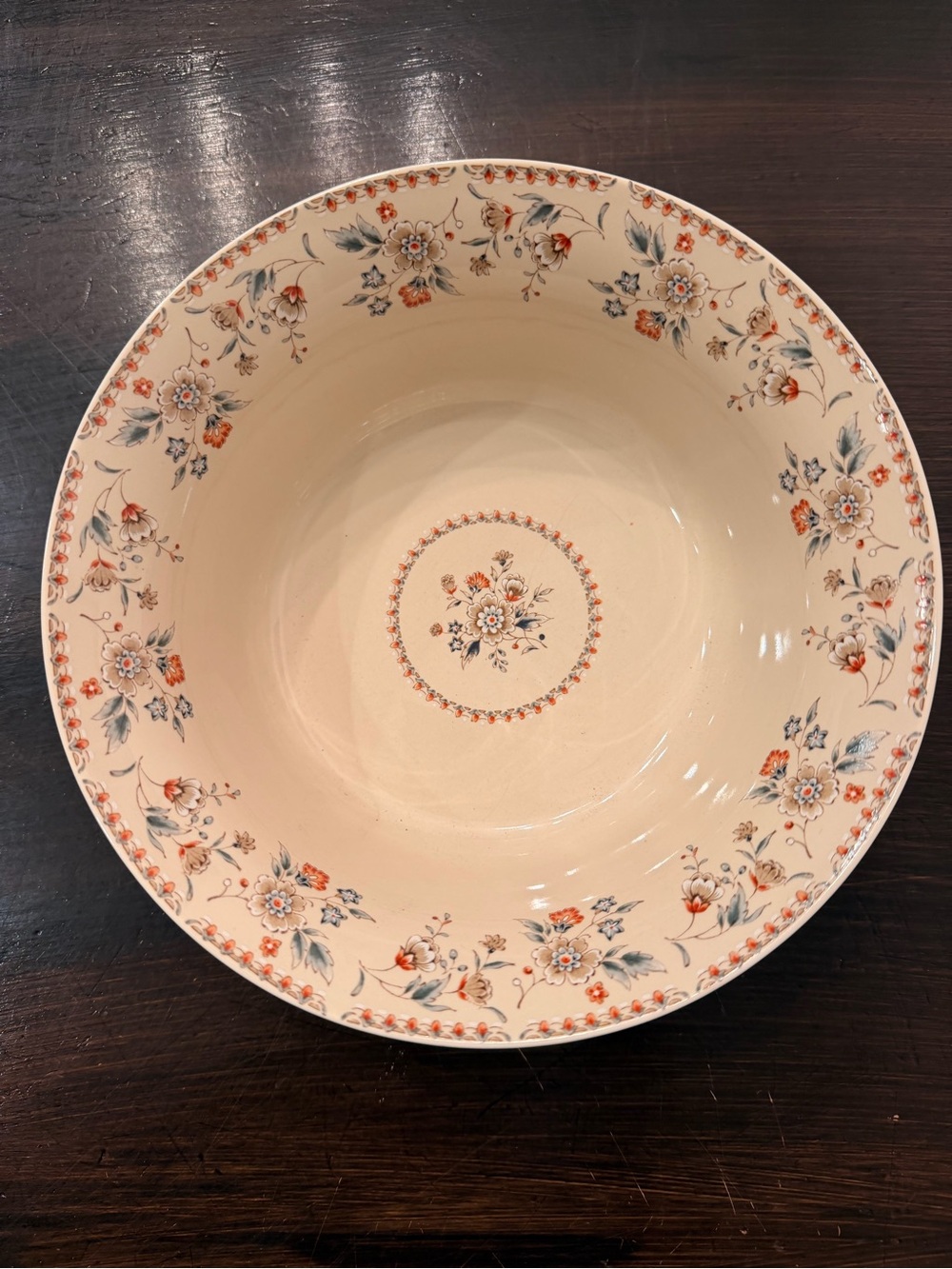 Mikasa Country English "Aristocrat" Vintage Vegetable Serving Bowl (JM 900)